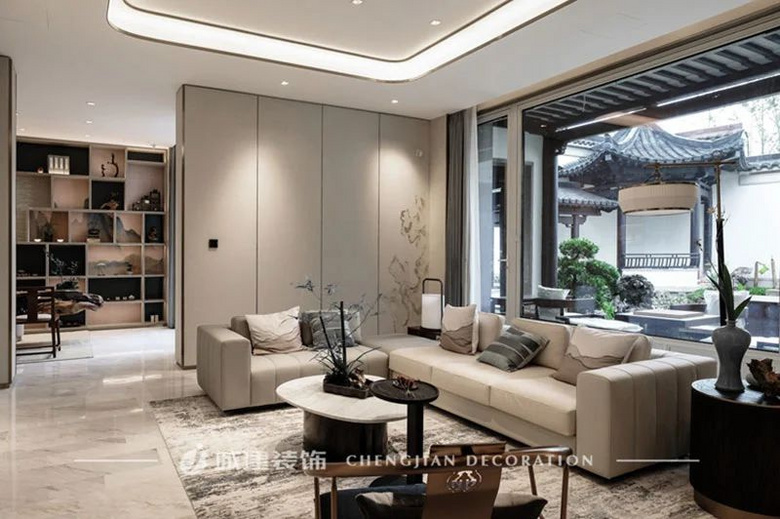 ��������ļ�װ��ɫ���ɣ����ղأ�