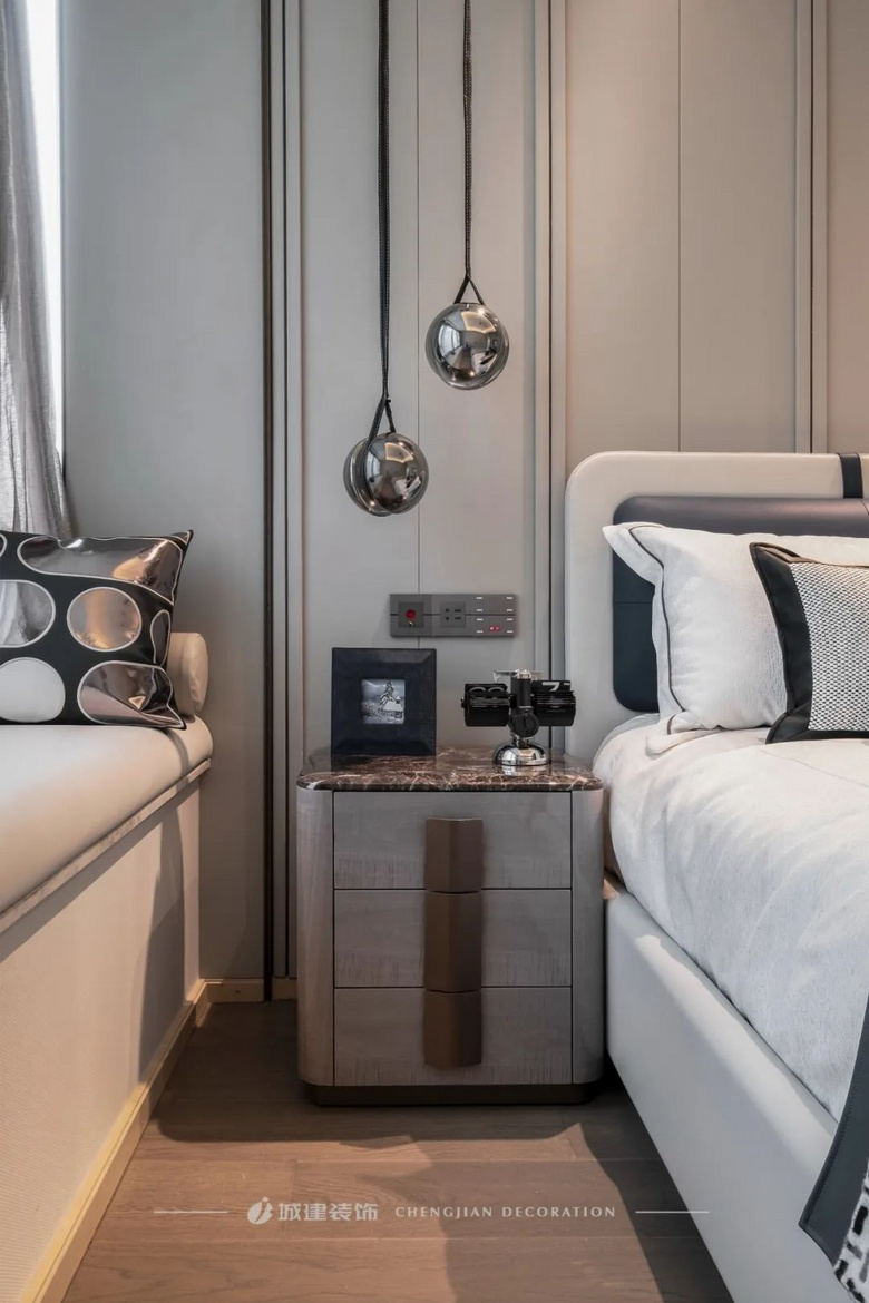 ����װ�ޣ�ע����9��ϸ�ڣ�