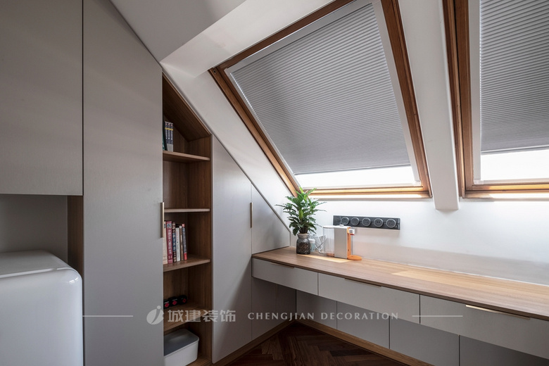 ��С�����ַ��ػ���������Լ��ʽ���С��~