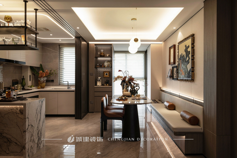 �����ƸĶ����ˣ��������ڡ���ʽ-��ʽ��֮�������л���