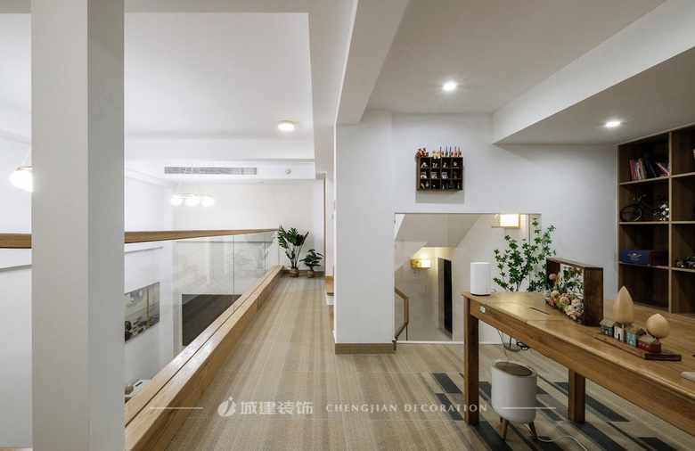 ���ݵļв�ռ䣬������ƲŲ��˷ѣ�