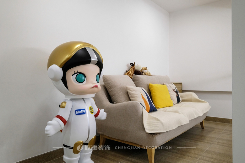 ���ݵļв�ռ䣬������ƲŲ��˷ѣ�