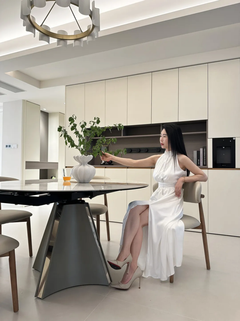 2025յ145O·װ걻ھӳҵ