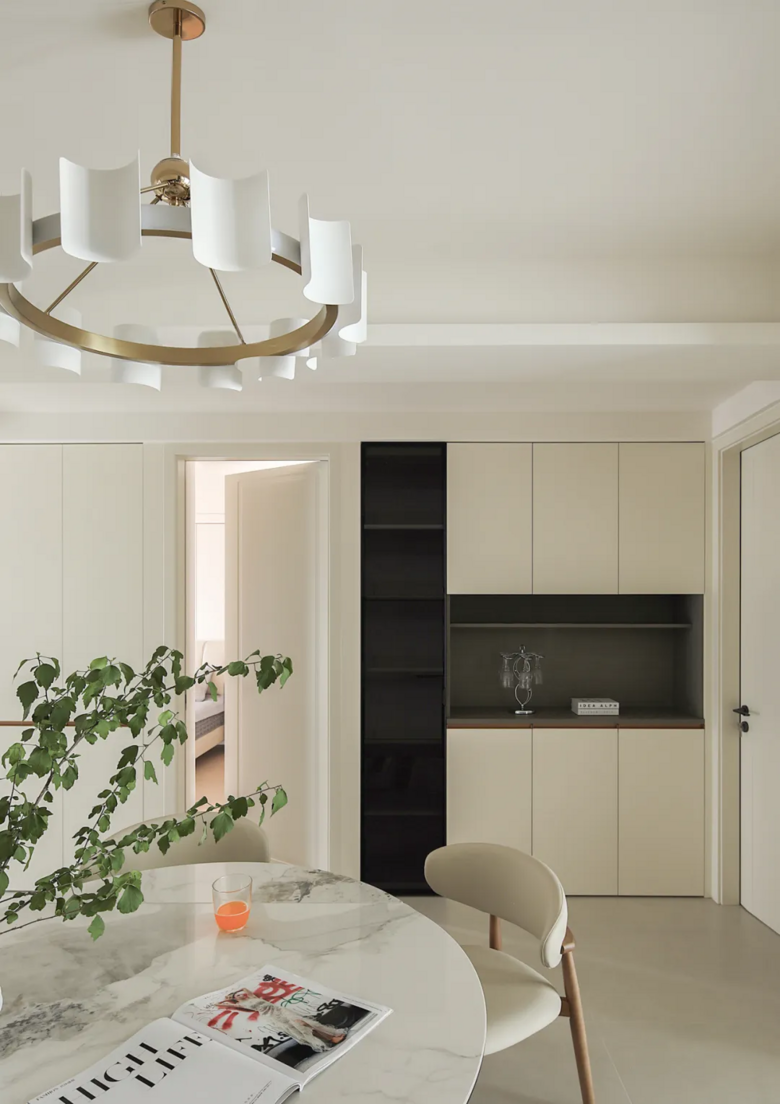 2025յ145O·װ걻ھӳҵ