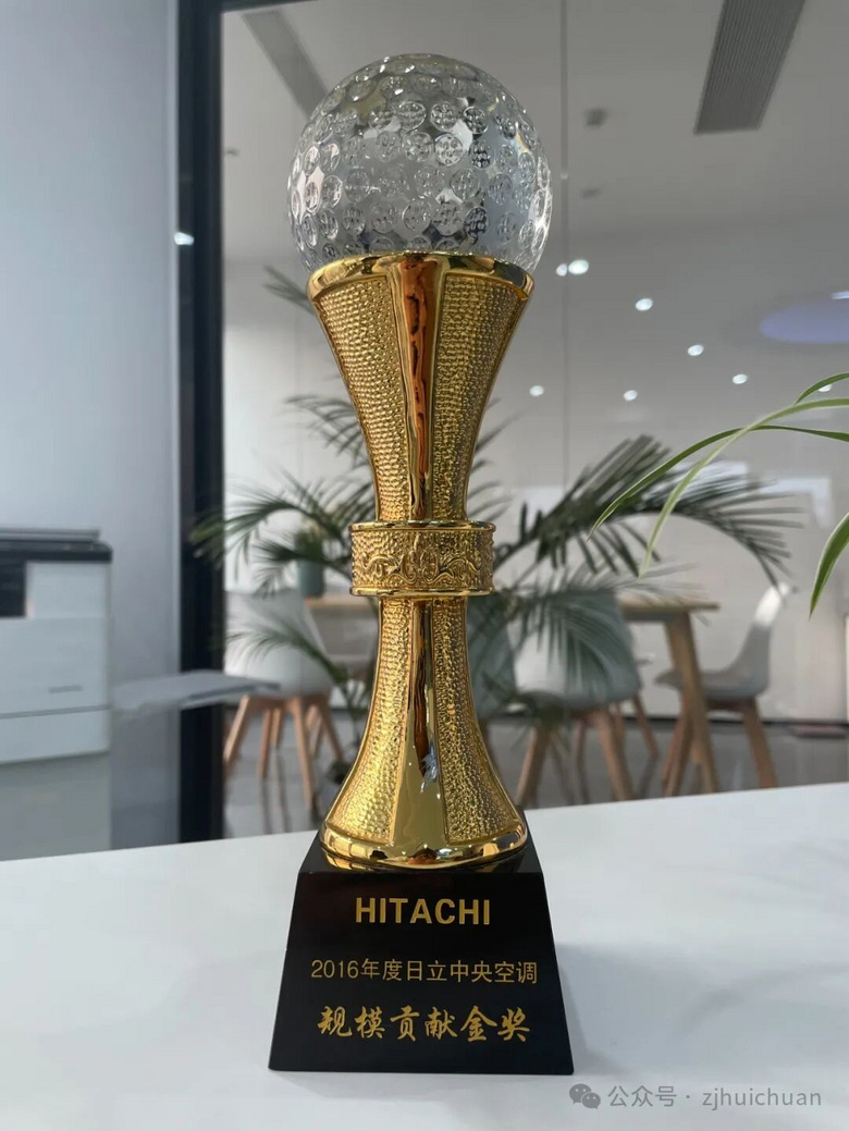 ����10���һ����ֻ�ǹ⻷�����ǿͻ���ÿһ���и������Σ�