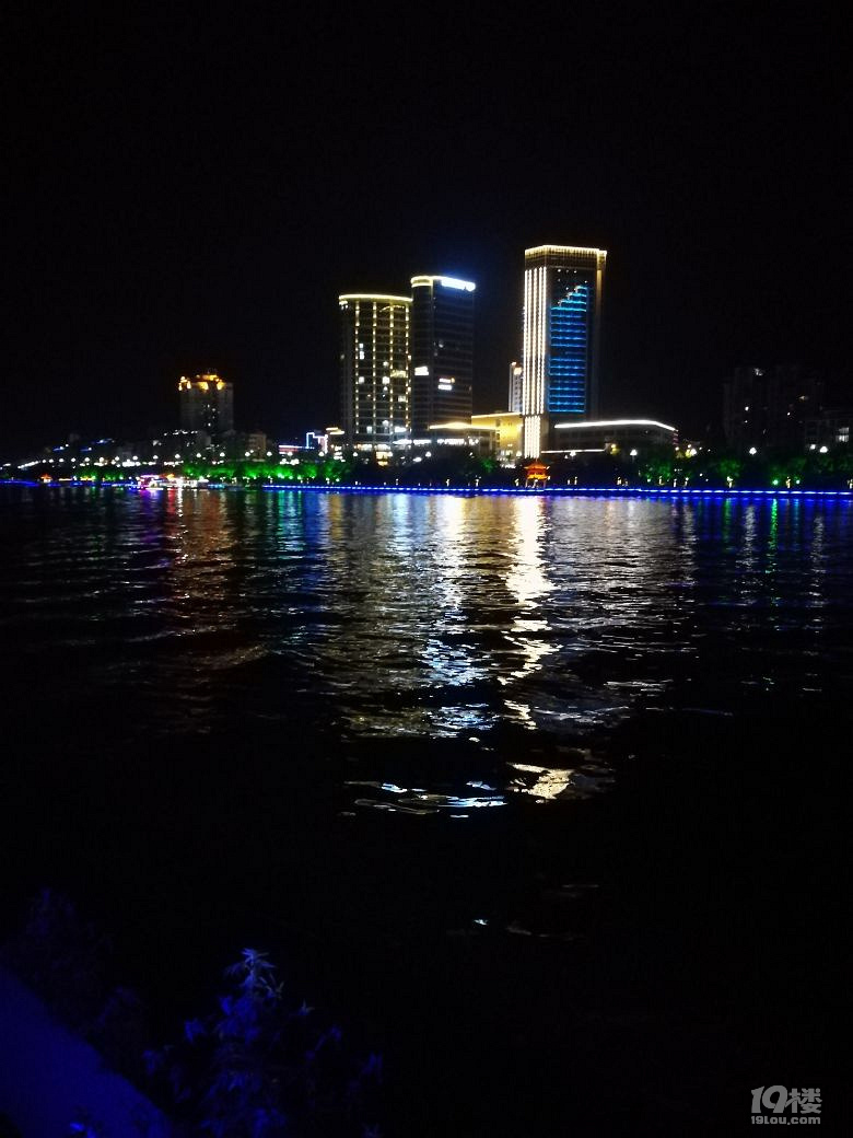 新安江主城區夜景千島湖夜景