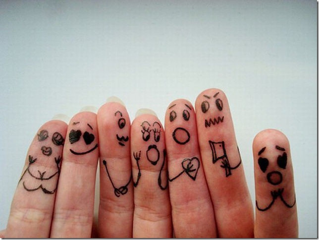 手指艺术前三张自己学着画的后面全是粘来的图