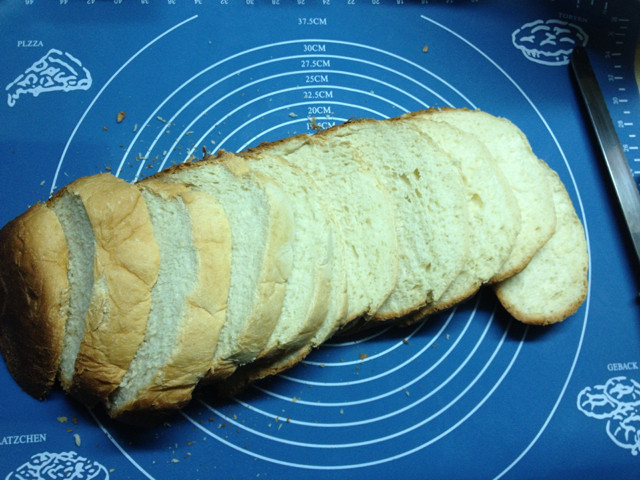 我爱做面食第一次宝宝烤面包