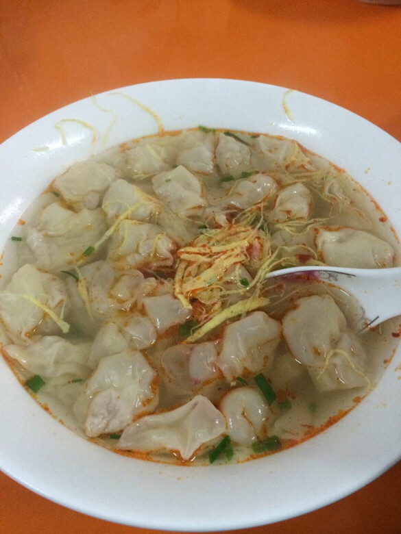 新塍蟹叉三现在人满为患,惊呆路人-现场直播-讲空头-嘉兴19楼