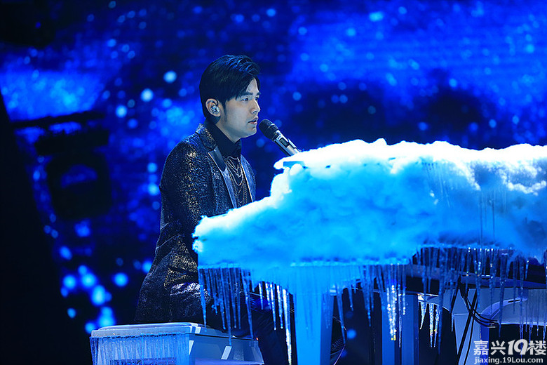 第四季好声音导师开场曲一抹青春