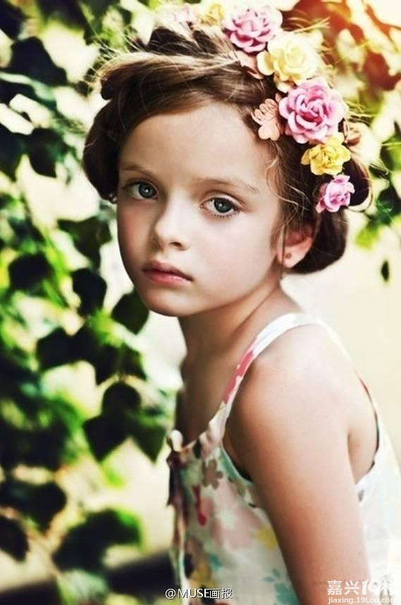 长大了一定很妖孽的俄罗斯小模特