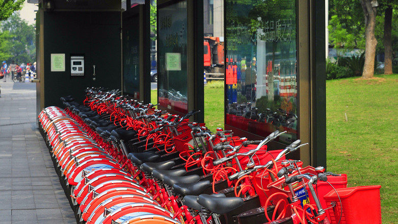 公共停车位暂停收费!菜篮子、交通.这几天杭州