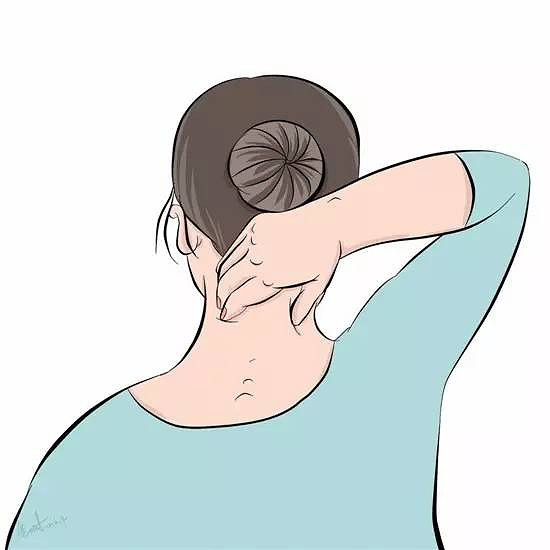 海宁大妈跳广场舞竟然膝关节长骨刺!快给家里