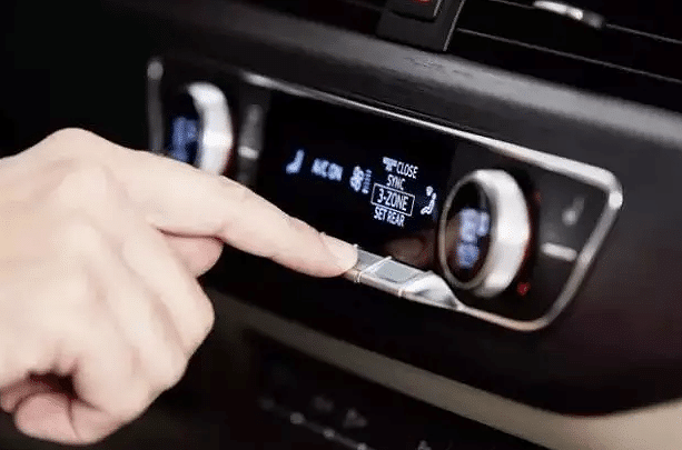 全新一代奥迪A4L,带你先睹为快!