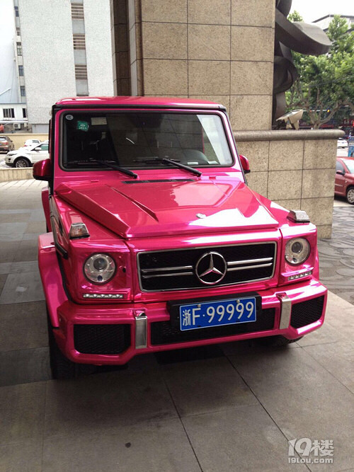 我的天!浙f66666和88888的车牌,今天偶遇两辆