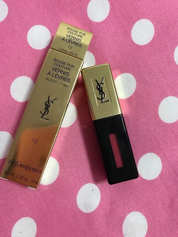 ���ҵĻ�ױ����ն��ɫ