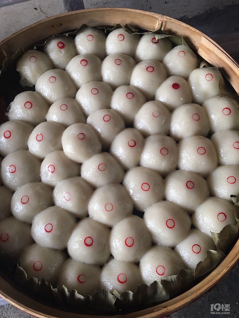 过年吃喝 糯米肉团子和咸鱼卤鸡-时尚美食-嘉兴19楼