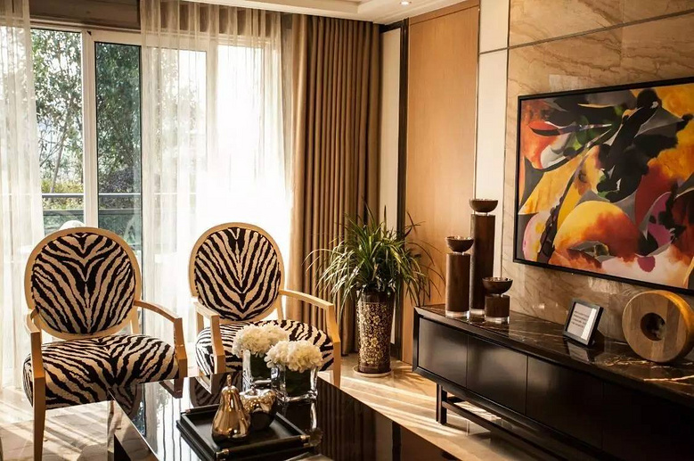 火成这样!海宁一男子月销售额达2000万 他究竟