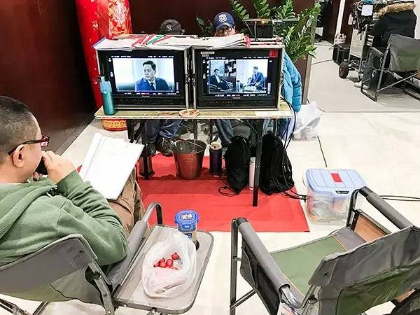 王志文、俞飞鸿的电视剧在杭州开拍!朋友圈都
