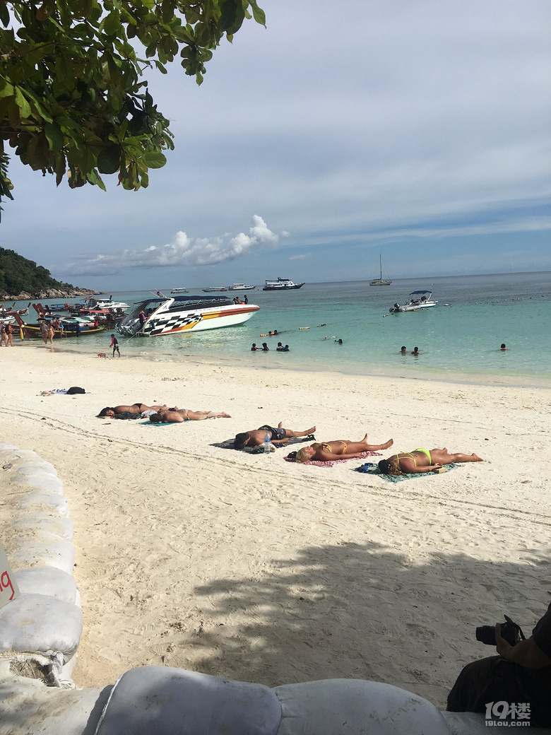 泰国的小马代丽贝岛阳光沙滩比基尼喽附上高清马赛克大图