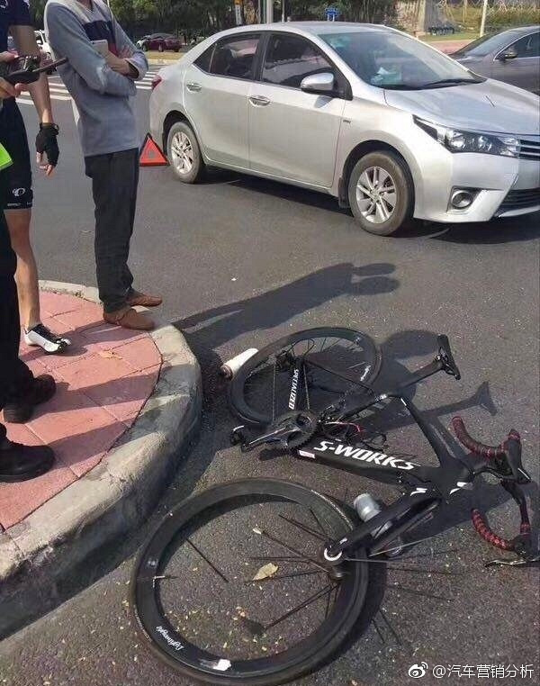 �������������֮��ĶԾ�