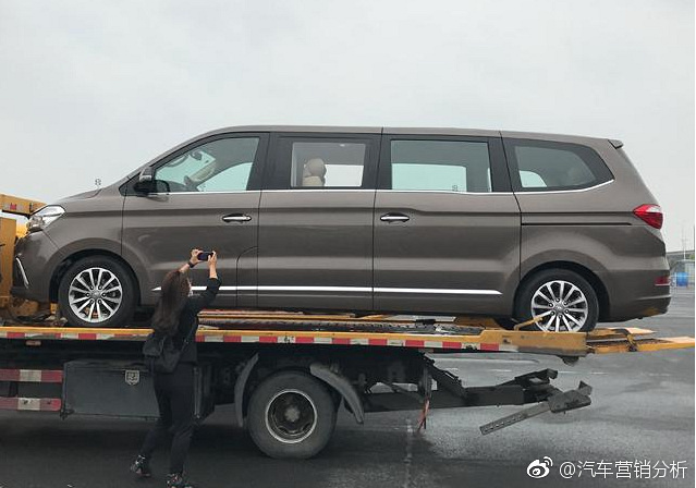 �ұȽϹ�����ô���Ļ���7�ϵ����ƻ��ǻ��ƣ�