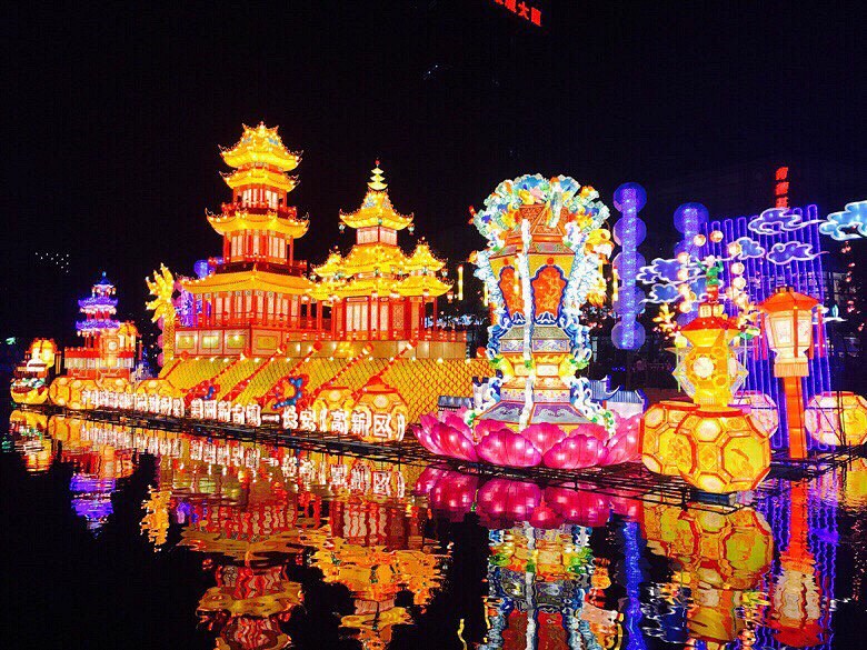 ���������ں���Ƥ��ǵƻ᡿