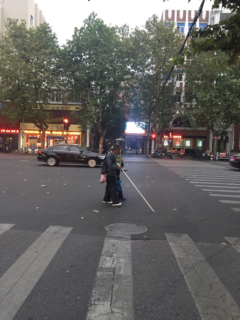 Ϊ���񽻾�����