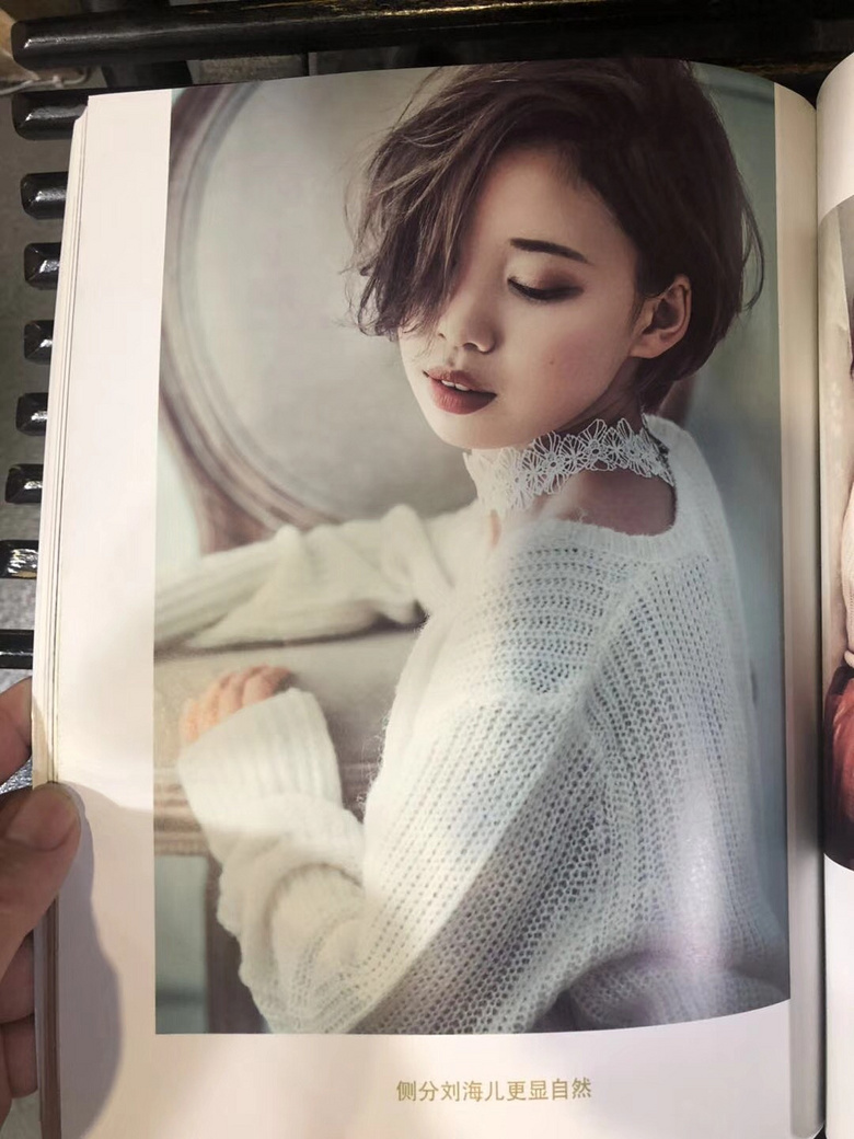 �������־����