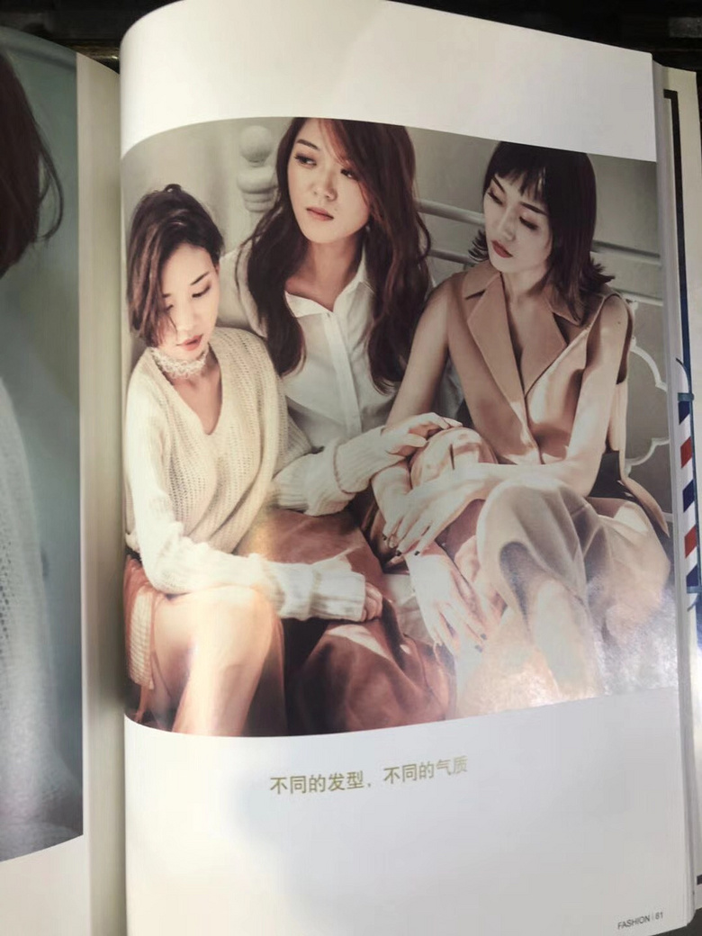 �������־����