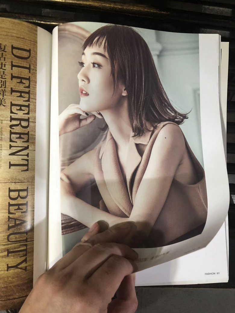 �������־����