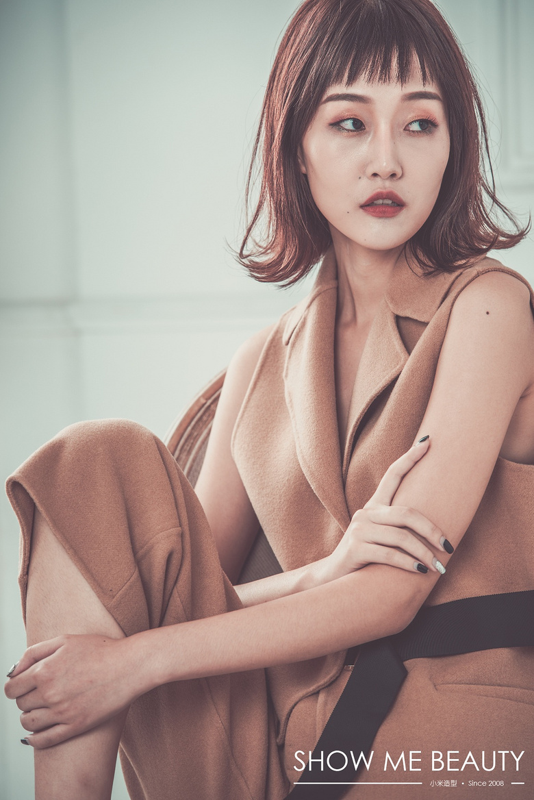 �������־����