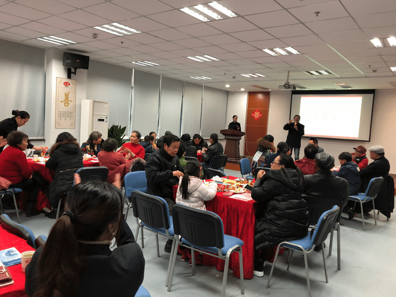 防范电信诈骗,共建和谐社会--中信银行举办文桥里社区联谊活动