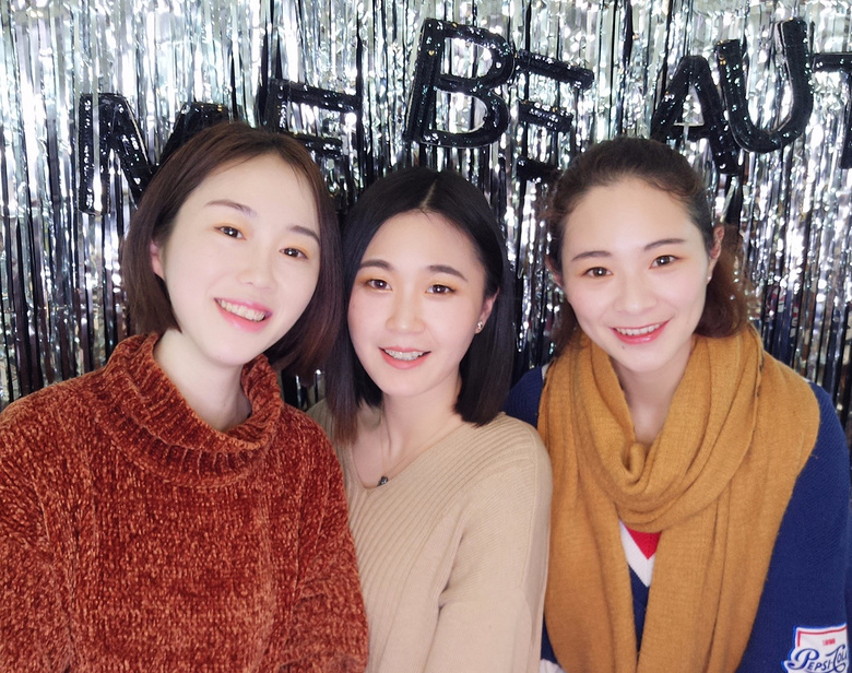 ��˼��ʦ������ױ��С����