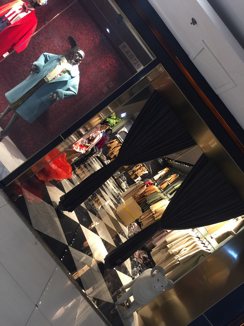 �������Ĵ��ڡ���Թ��