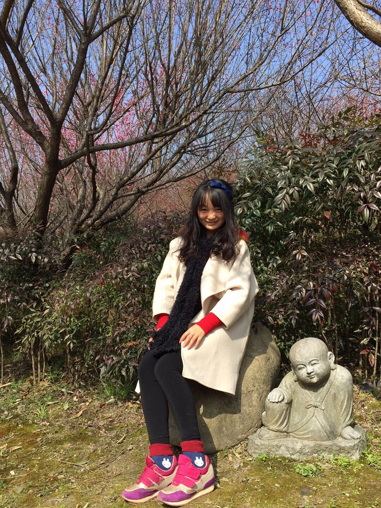 ÷��������^_^���쵽�ˣ����︴�գ����ⰻȻ