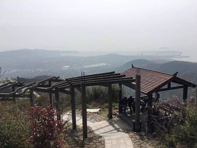 �������Ĵ�ɫ��������