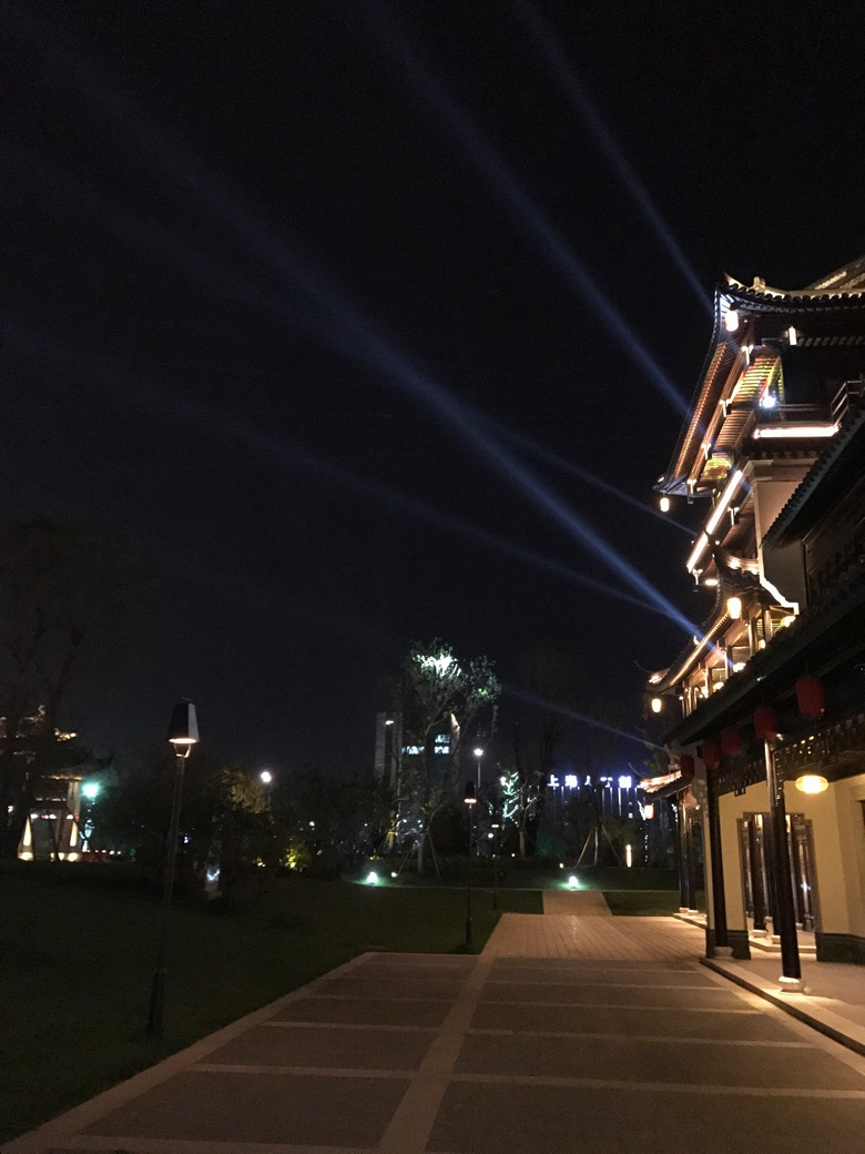 ������ҹ��