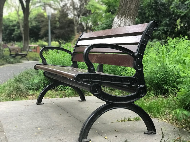 �е�С���ؽ���