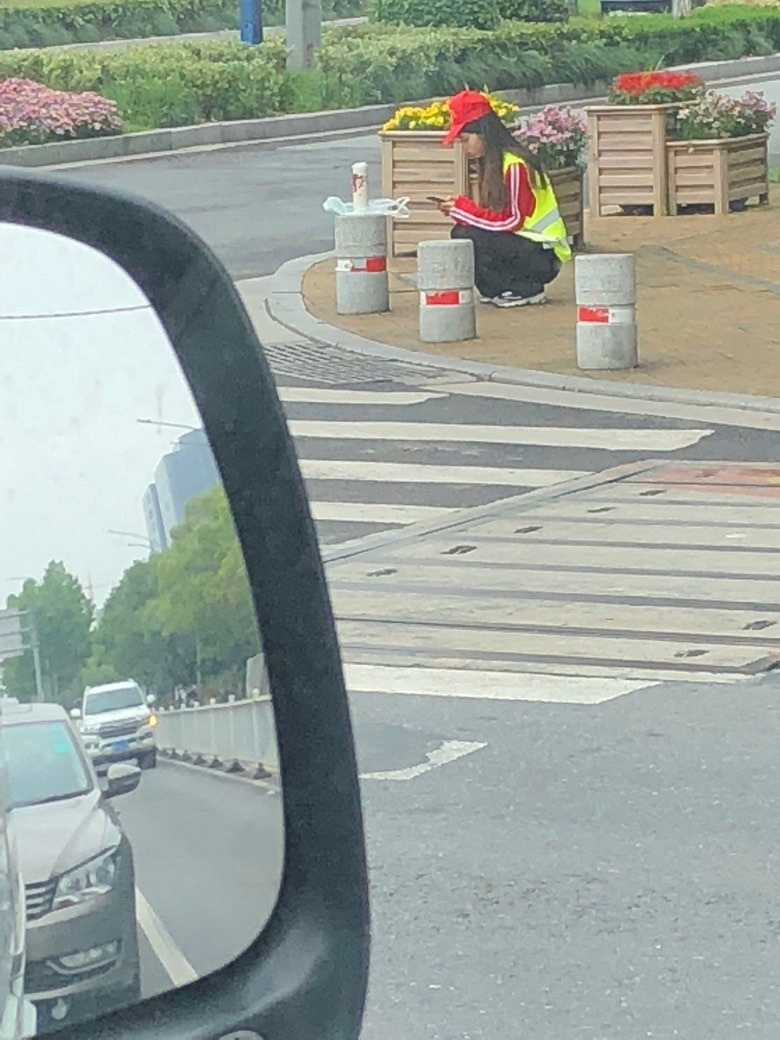 ���ڿ����ն�������Ϊʲô��ǰ���У�