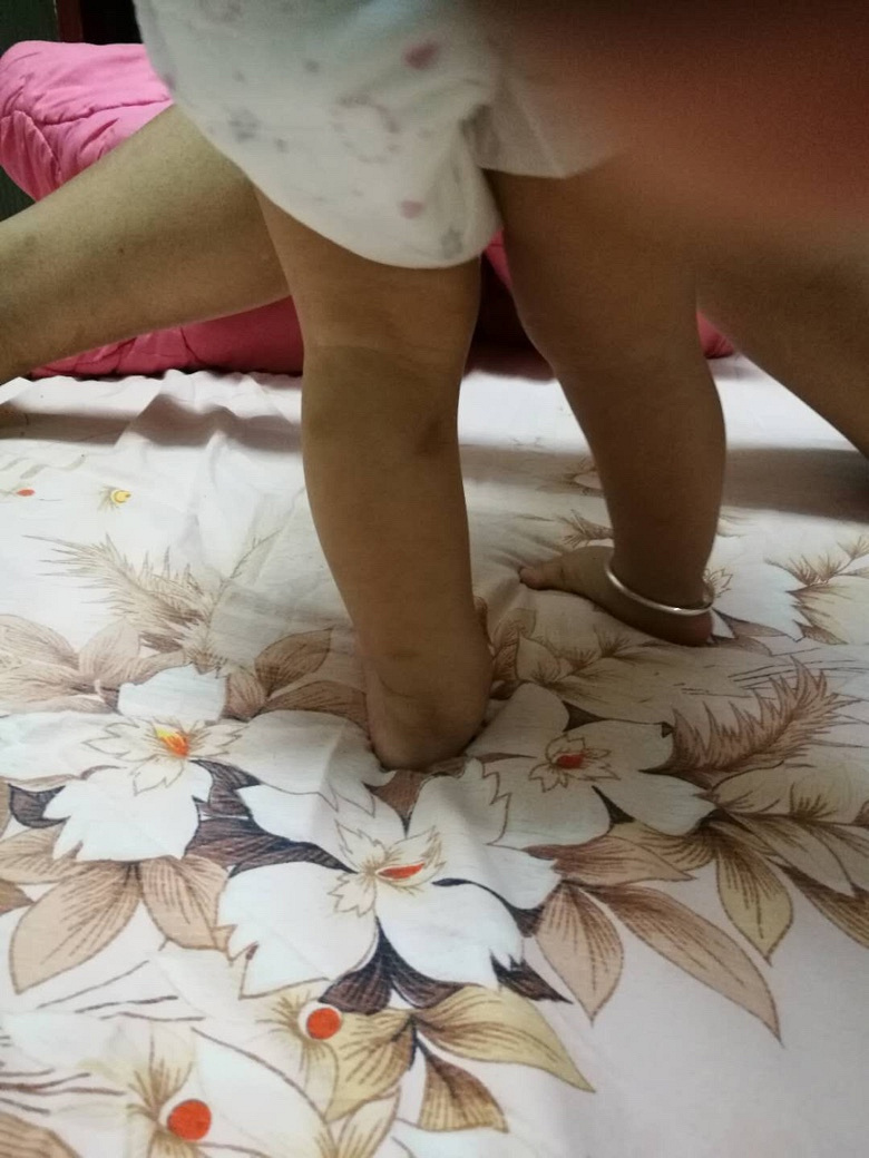 �������ר�ң�С�����ŵ�Ť��