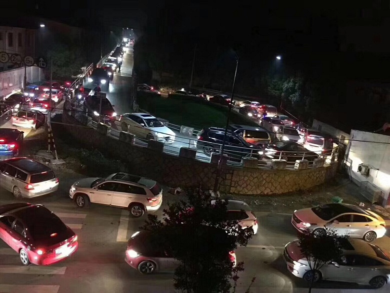 ʯ�Ŵ���ά�������³�