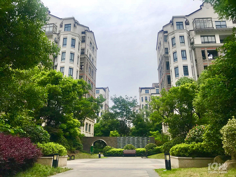 嘉善保利西塘越--央企开发--住宅--别墅--5A景区