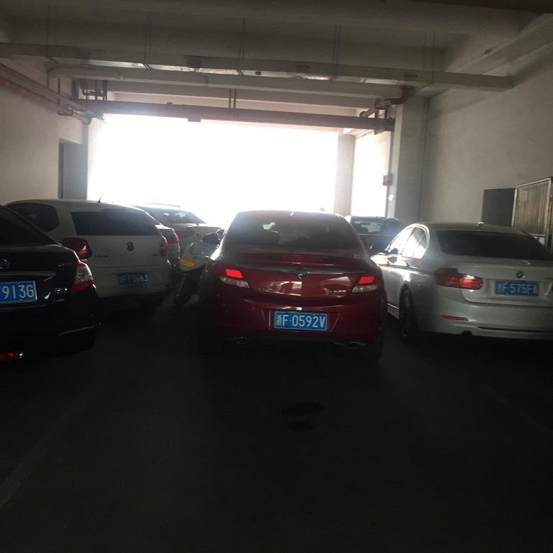 �г����ǁBM��