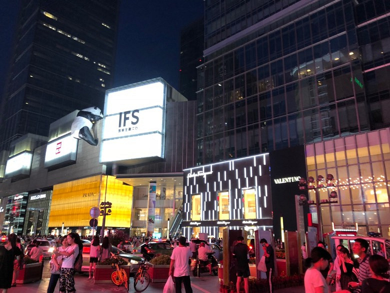 ����·��̫���������ĥһ����ĵط�