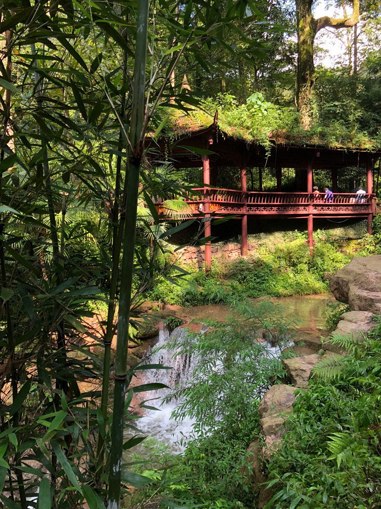 ��ˮ�����ߣ��ʵ����ɽ