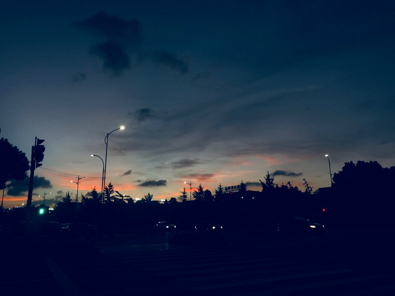 Ϧ������