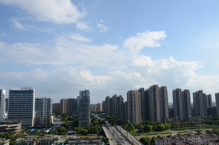 ¥�ģ��������ӳ���£�������ԡ��������