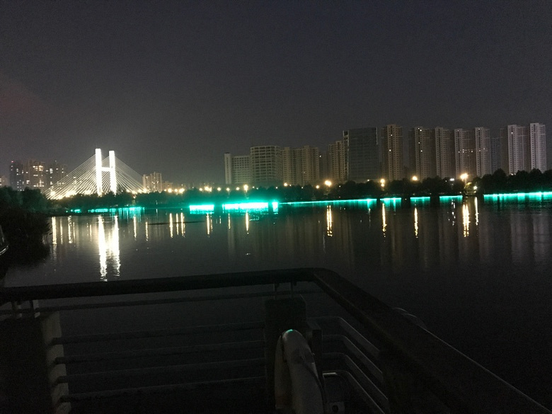 ��԰ҹ������