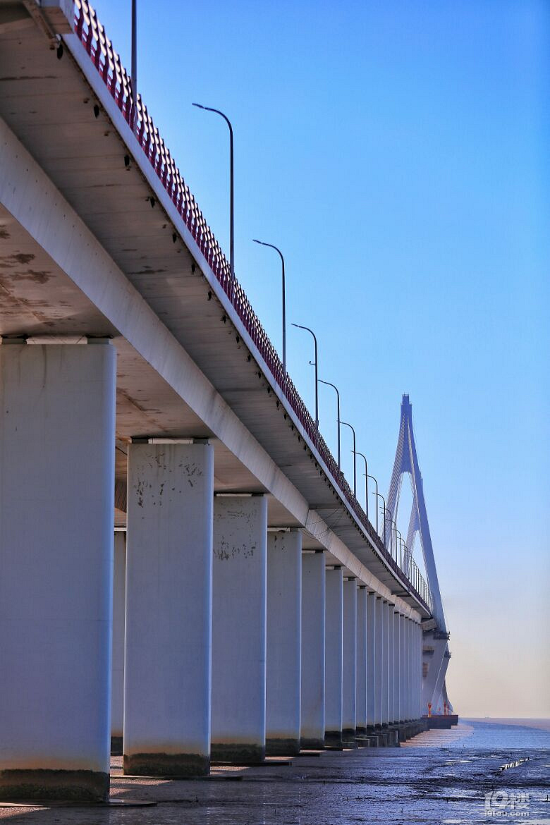海盐杭州湾跨海大桥雄姿